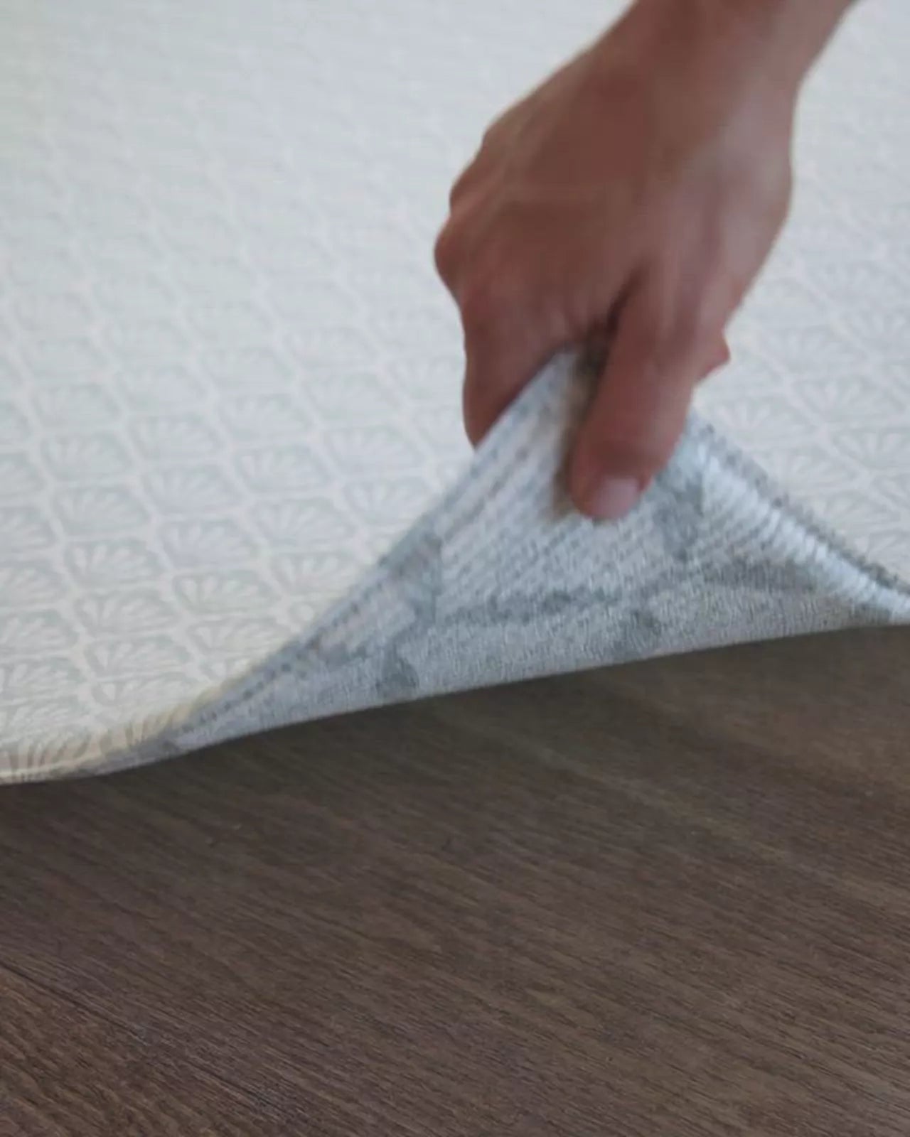 Video showcasing the beachcomber playmat from totter and tumble